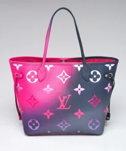 LOUIS VUITTON Midnight Fuchsia Neverfull MM